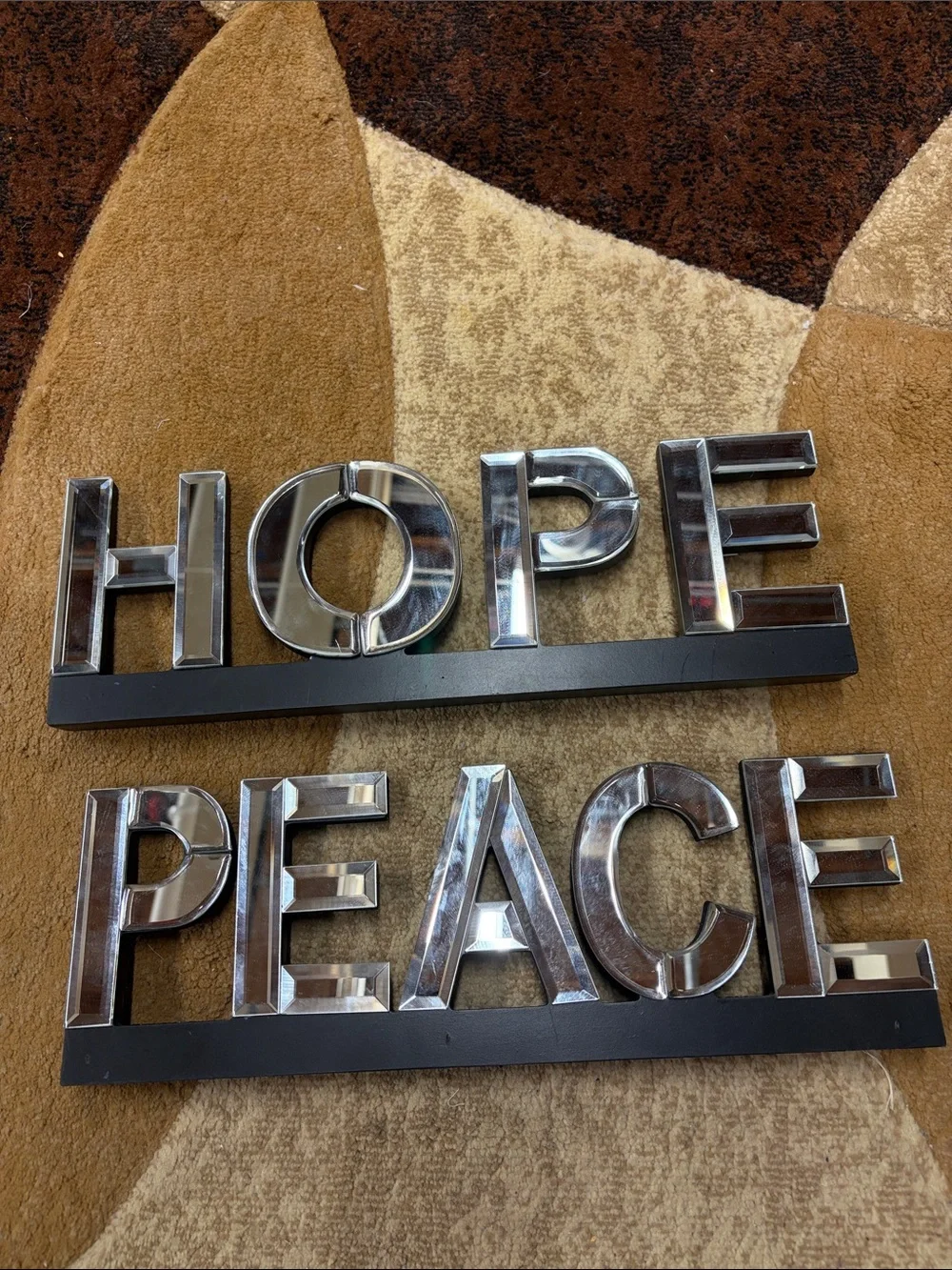 'HOPE' and 'PEACE' Wall Words - Silver Home Wall Decor